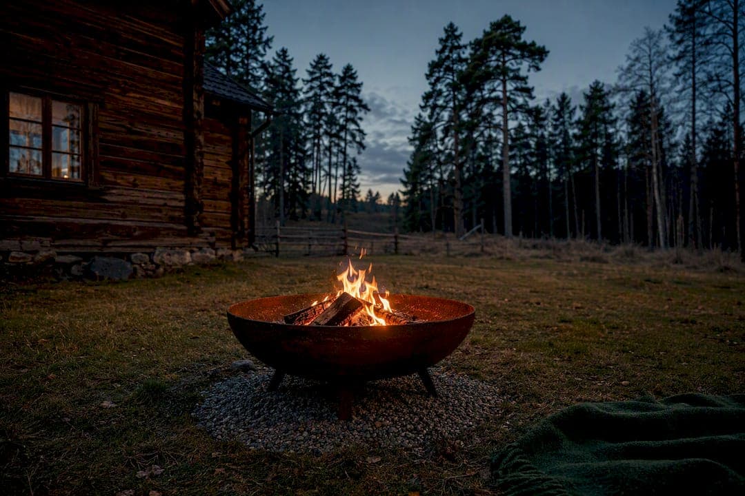 Swedish hosts: 3 checks before lighting a fire pit on your property