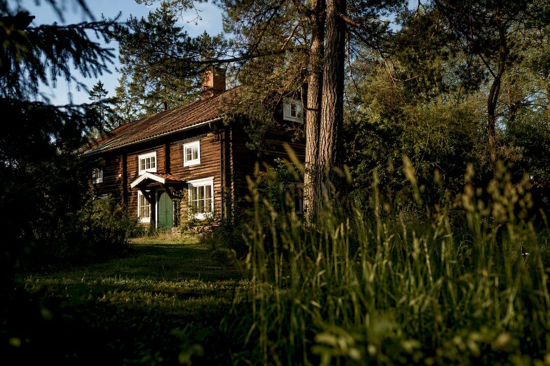 Private Romantic Nature Weekend in Sweden at Villa Sakis